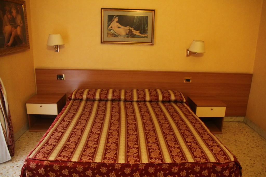 Hotel Milazzo Roma Eksteriør billede